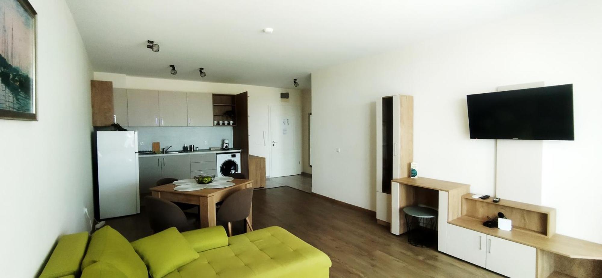 Apartment Aparthotel Primorsko 2*